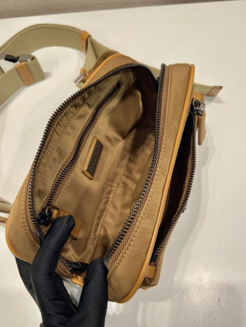 Pra*a waist chest packs